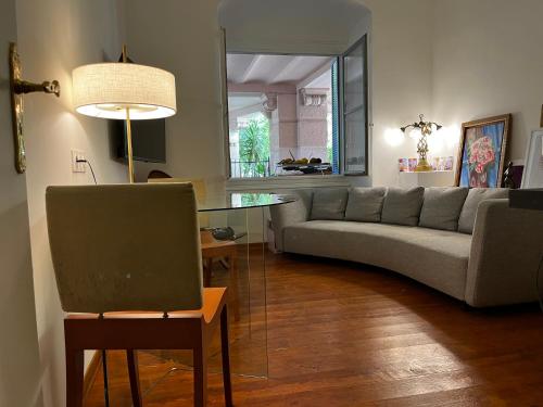 Appartement Ombragé 44m2 Riviera Palace Belle-Epoque, Restomod et Literie Prestige