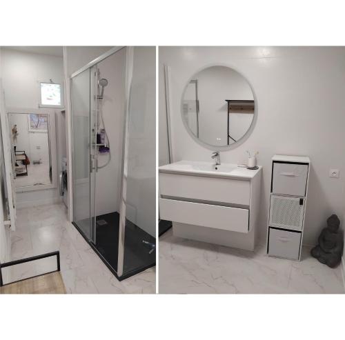 - deux photos d'une salle de bains avec lavabo et miroir dans l'établissement Villa entre mer et forêt, à Saint-Trojan-les-Bains