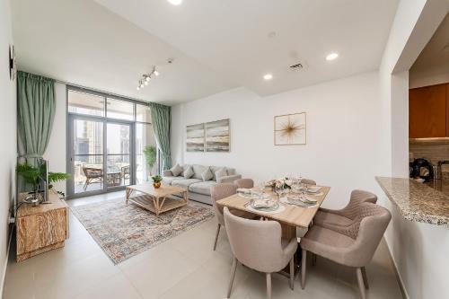 Bellevue Towers 2BR View Burj Khalifa