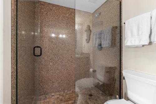 Bilik mandi di Oceanfront 2br2ba Condo At Castle Reef, Nsb Fl