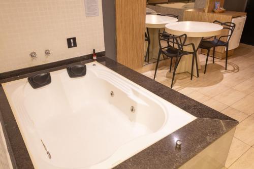 Imagen de la galería de Luna's Motel, en Sumaré