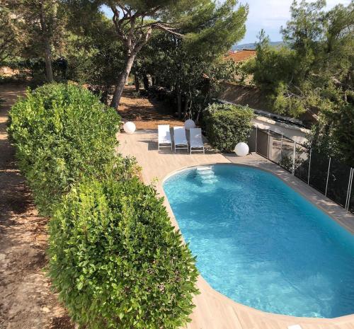 VILLA des Rêves, Superbe Vue Mer et Port, Proche Centre, Piscine, Climatisation