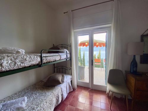 Gallery image of Wonderful Lake View Apartments with Pool with Breakfast GARDASEE in Torri del Benaco