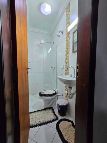 Hospedagem Central Curitiba - O seu lar longe de casaにあるバスルーム