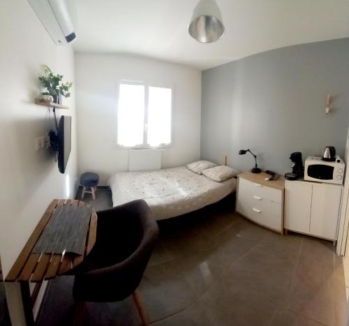 Chambre salle de bain clim