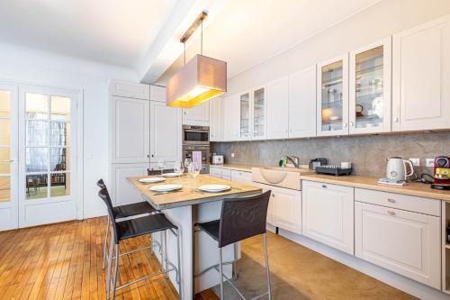GuestReady - Luxury Living in the Heart of Paris
