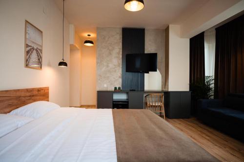 Ένα ή περισσότερα κρεβάτια σε δωμάτιο στο Stay At Georges And Fly