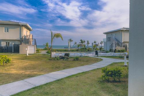 Jardín al aire libre en Residences by Playa Caracol Residences