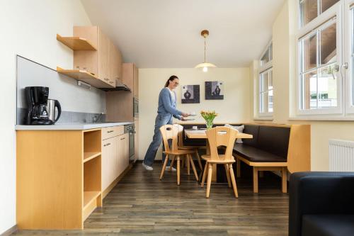 Una cocina o cocineta en Haus am Hammerrain