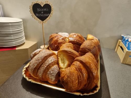 Comida en o cerca de este hotel