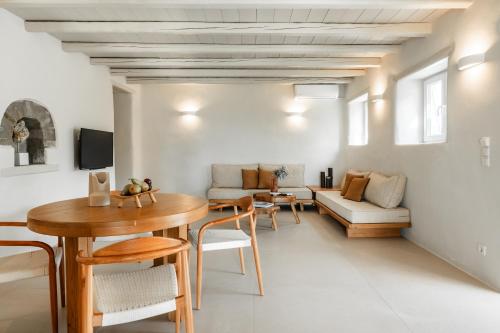 Gallery image of Nerea Sunset View Apartment in Agia Irini Paros