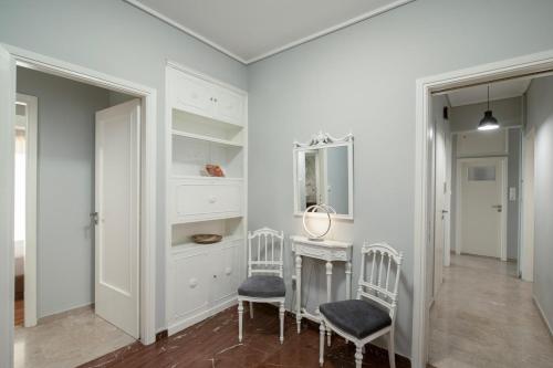 AthensHomes Spacious Comfort Metro apt 3Br 2Ba