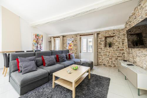 MEY T3 - Magnifique LOFT 3 pièces à 50m du vieux port et des plages