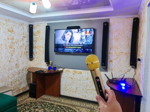 Televisyen dan/atau pusat hiburan di Панорама