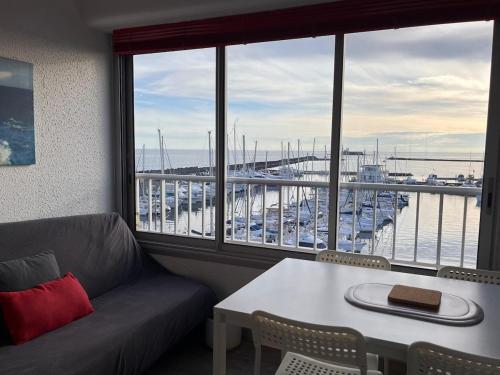 Photo de la galerie de l'établissement Un balcon sur la mer, au Cap d'Agde