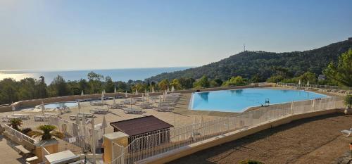 T2 Vue mer, Jardin clos, Village vacances Cap Esterel St Raphaël