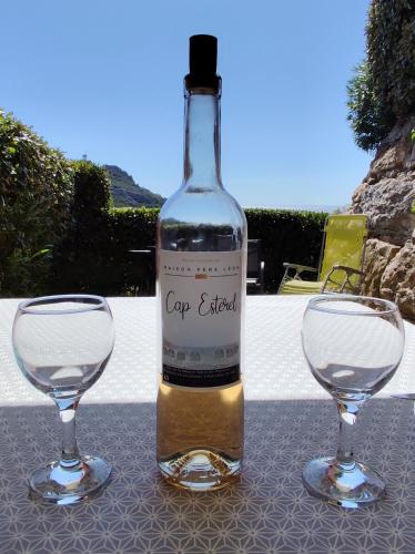T2 Vue mer, Jardin clos, Village vacances Cap Esterel St Raphaël