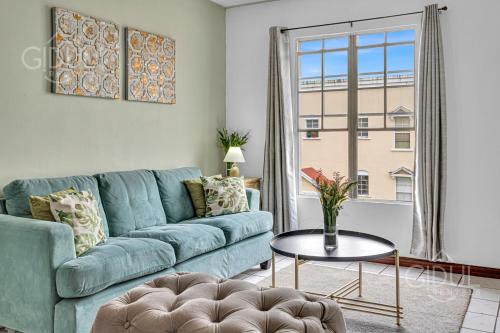 Comfy & Cozy Apartment in Col Escalon