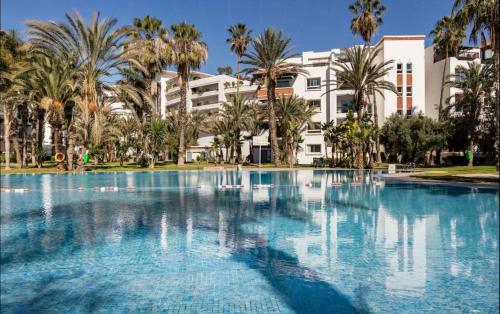 Bazén v ubytování Luxury apartment marina Agadir nebo v jeho okolí