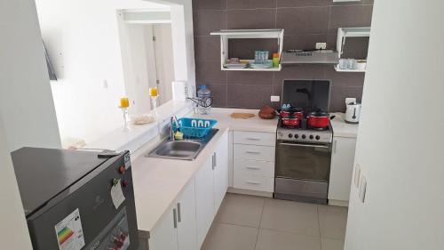 Dapur atau dapur kecil di Asia - Beautiful and comfortable apartment