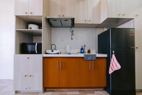 Una cocina o cocineta en Royal Oceancrest Eleanor suites