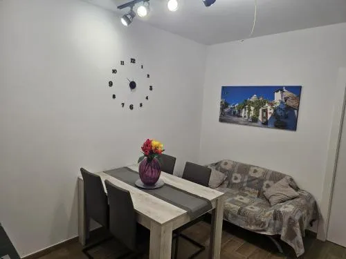 Vincotto homes photo 12