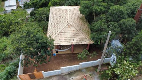 حديقة خارج Casa em Buzios MATO - PRAIA