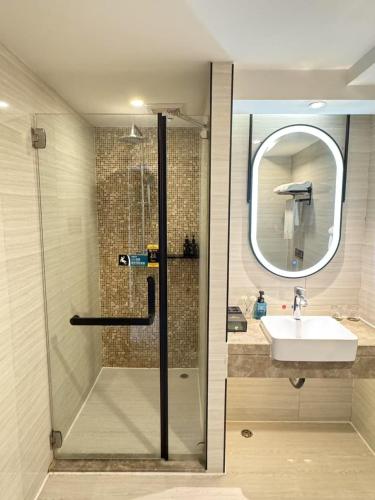 Salle de bains dans l'établissement Taitong Hotel