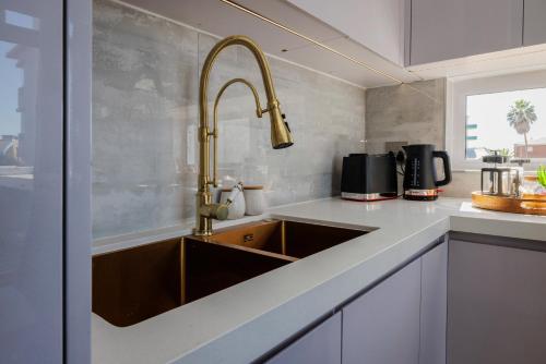 Cuina o zona de cuina de C Breeze 7