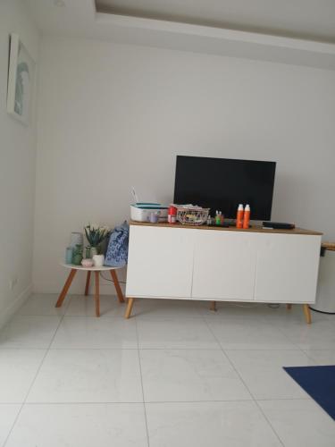 Photo de la galerie de l'établissement Résidence de luxe entourée d'un parc et d'une piscine olympique, à Roquebrune-Cap-Martin