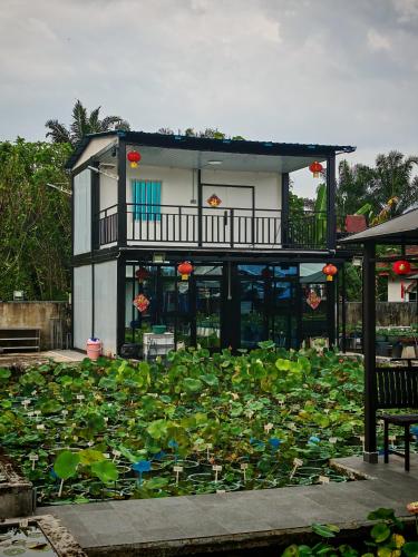 deLotus Villa