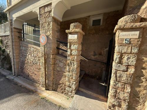 Photo de la galerie de l'établissement Maison Le Rocher, à Cannes