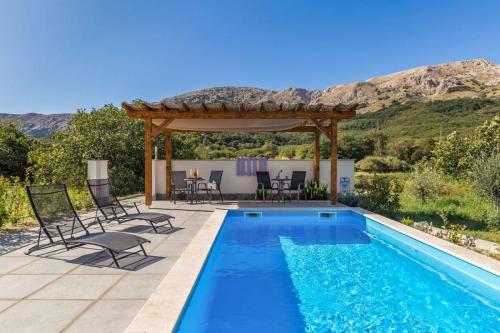 Apartman u kući s bazenom - hacienda