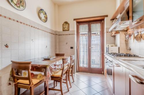 Dapur atau dapur kecil di Casa da Annarella
