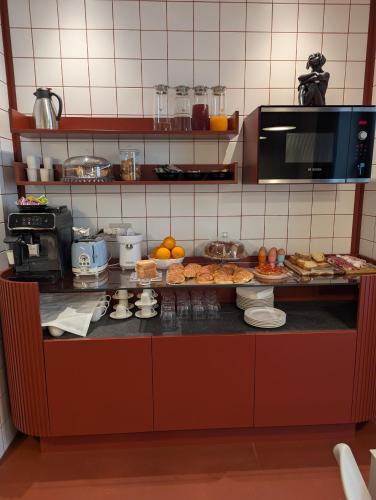 Una cocina o zona de cocina en deB&SPA