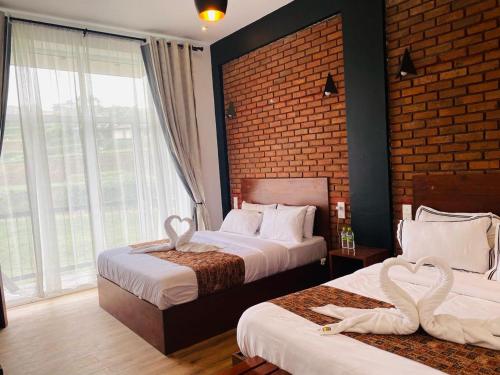 Φωτογραφία από το άλμπουμ του Fourth Milestone σε Nuwara Eliya