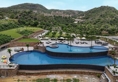 Πισίνα στο ή κοντά στο Holymont Udaipur