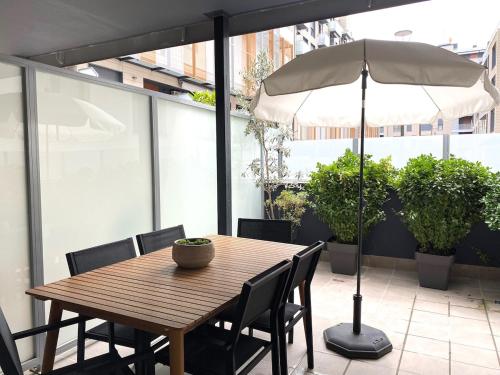 Entire apartment with terrace