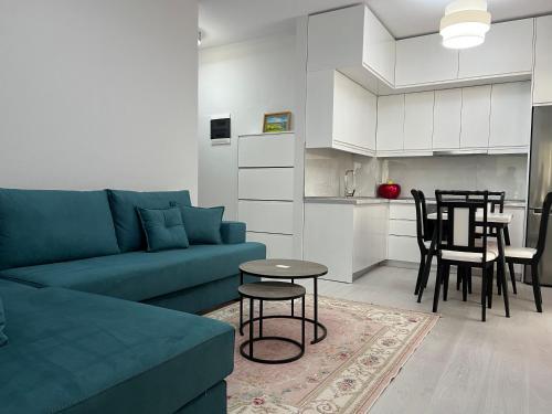 MaisonNova Deluxe 1