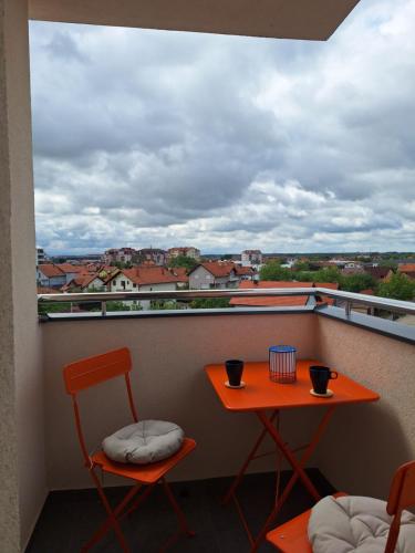 Un balcón o terraza de Azimut art apartman