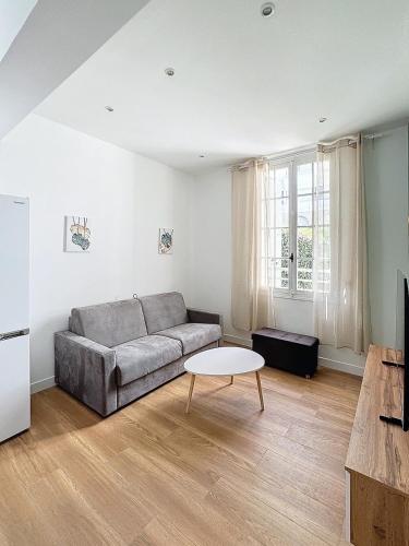 2 pièces à 5 minutes des plages avec Parking