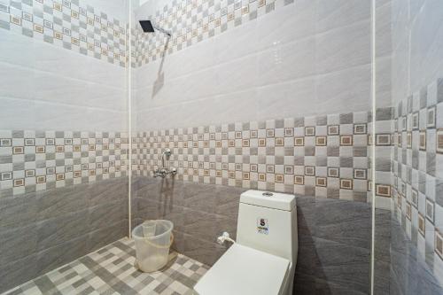 Varnam Private Pool Villa Pondicherryにあるバスルーム
