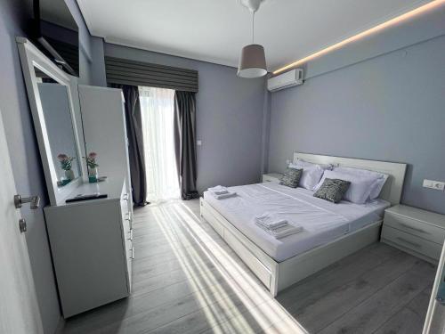 Adalina Holiday Apartament- Paralia Beach