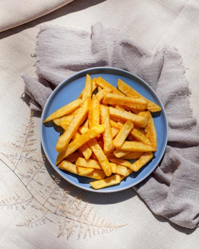 Hrana v oz. blizu hotela