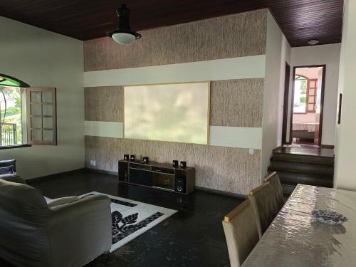 Ruang duduk di CASA Amparo Barroso