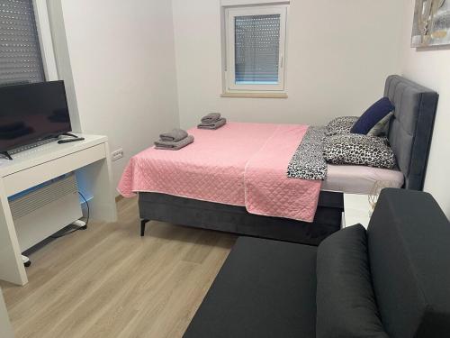 L&P Apartment