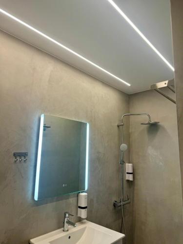 Apollon Patision Family Suite by Zeus Suites