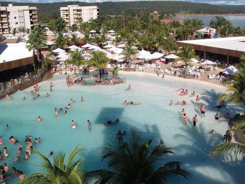 Επισκέπτες που μένουν στο Náutico Flat Service Com Oferta Especial No Clube Náutico Praia Caldas Novas Somente 10 Reais Por Pessoa