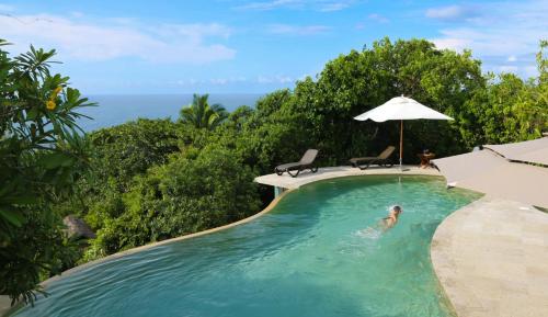 Haramara Retreatの敷地内または近くにあるプール