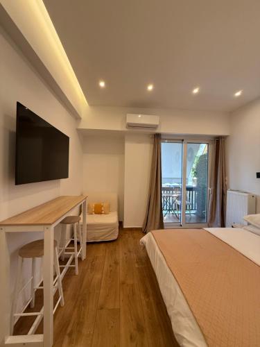 Pagrati Cozy Lux Studio-Chremonidou street